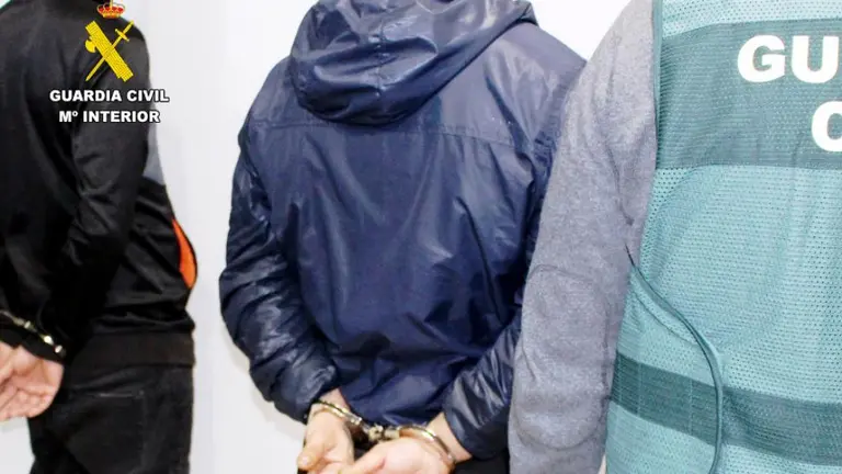 Detenidos por la Guardia Civil.