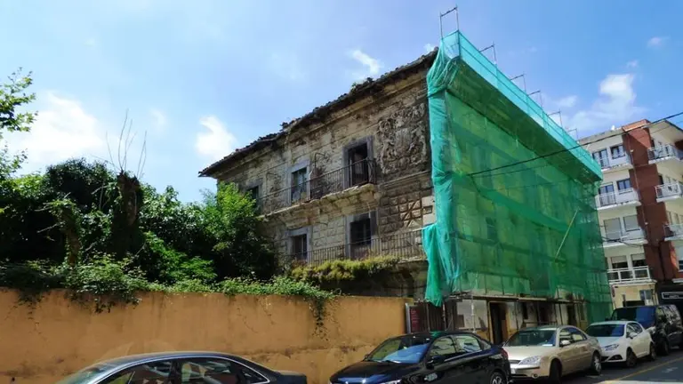 Palacio de Chiloeches en Santoña. R.A.