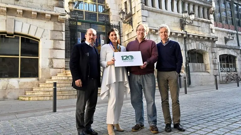 Presentaci&oacute;n de los actos del aniversario del Mercado de la Esperanza.