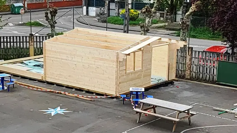 Patio del colegio Pablo Picasso en Laredo.