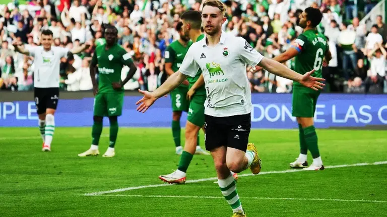 El Racing se sitúa sexto y con 58 puntos.