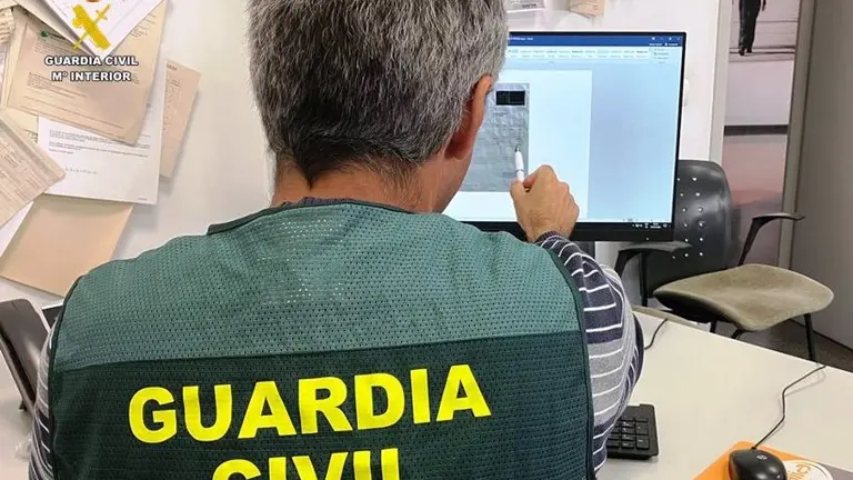 La sentencia no es firme y cabe interponer recurso.