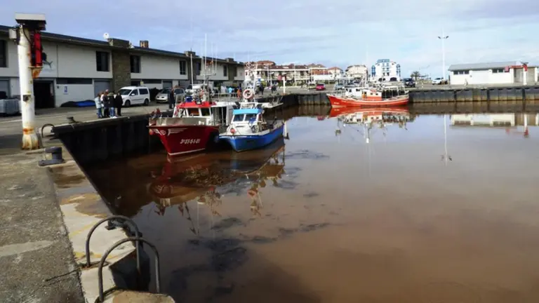 Puerto pesquero de Suances. R.A.