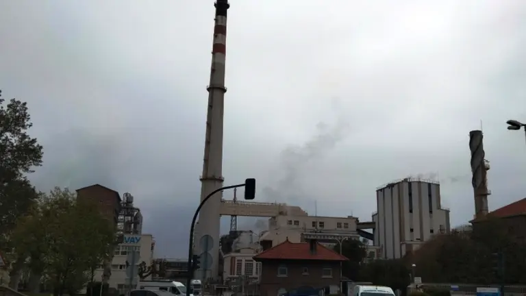 Empresa Solvay, en Torrelavega. R.A.