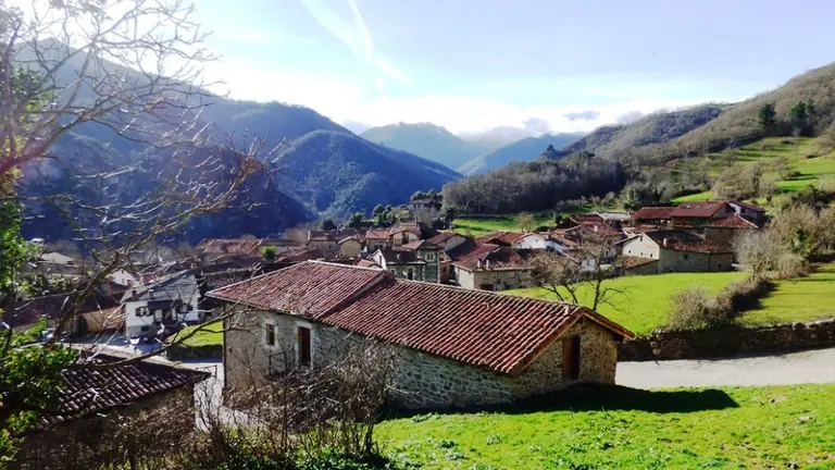 Localidad de Mogrovejo, en Camaleño. R.A.
