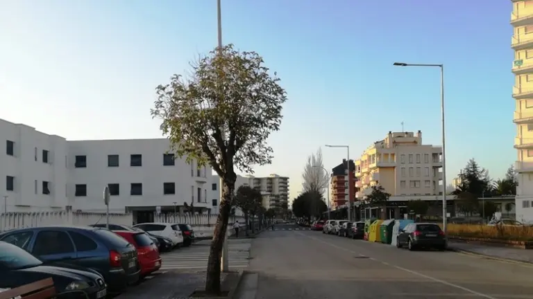 Llegada al Hospital Comarcal de Laredo. R.A.