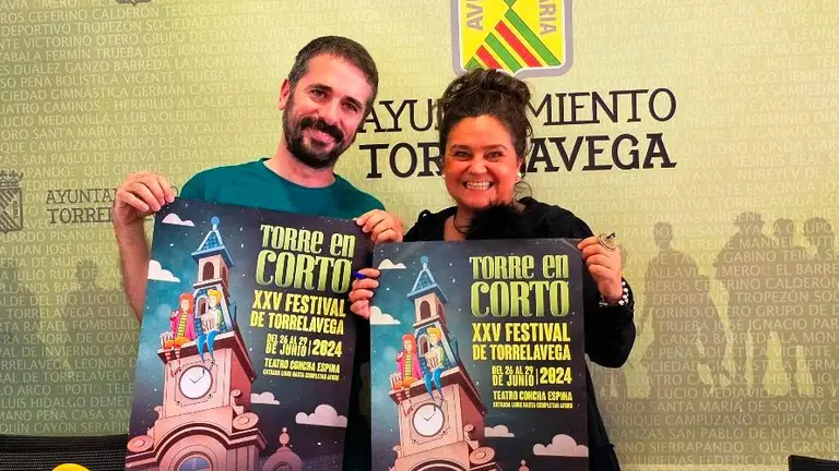 Presentaci&oacute;n de Torre en Corto.