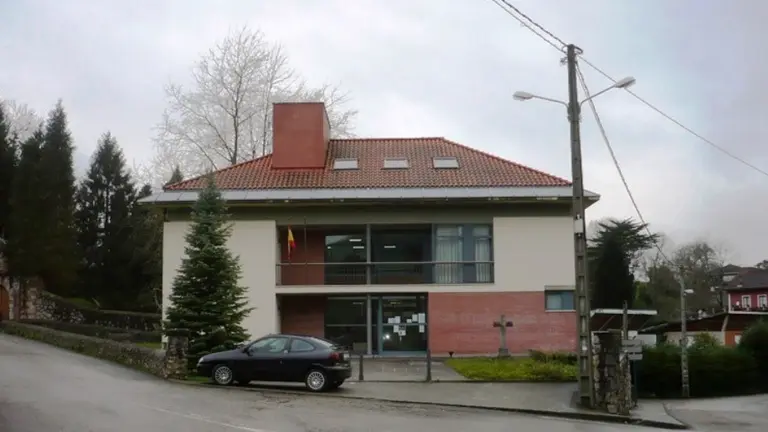 Ayuntamiento de Riotuerto. R.A.