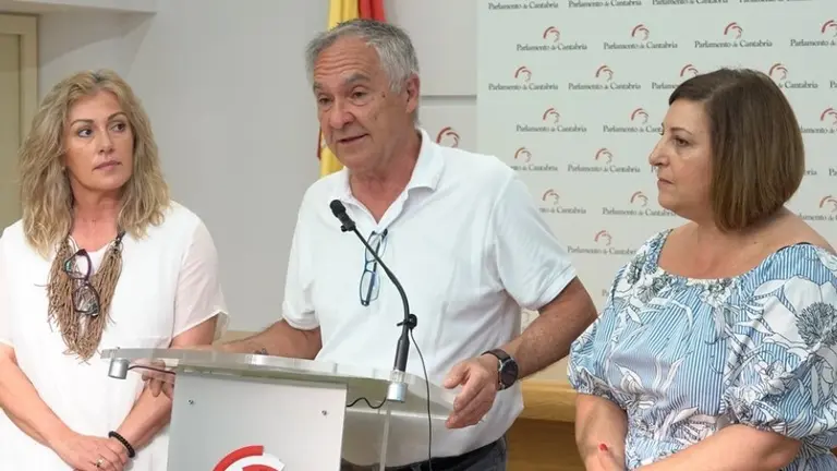 Representantes regionalistas.