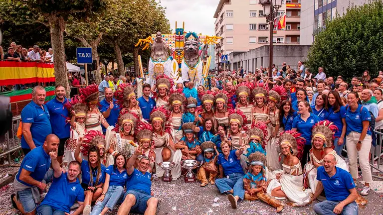 Carroza ganadora de la Gala de Torrelavega.