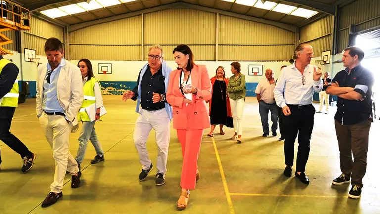 Visita a las obras del pabell&oacute;n en Santander.
