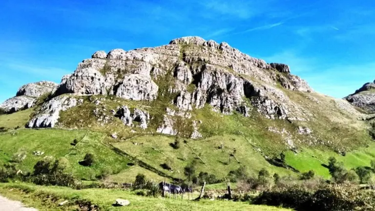 Valles Pasiegos. R.A.