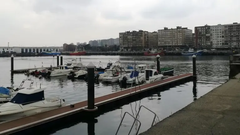 Puerto pesquero de Santander. R.A.