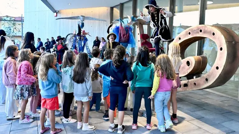 Actividades en la inauguraci&oacute;n del Centro