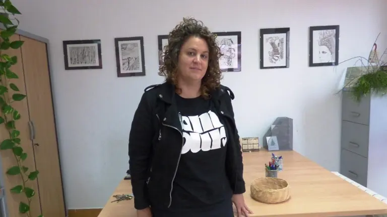 La alcaldesa Esther Gómez en su despacho. R.A.