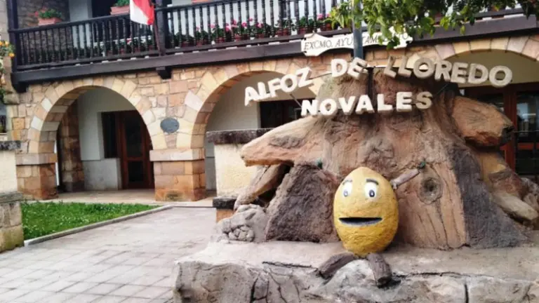 Municipio de Alfoz de Lloredo. R.A.