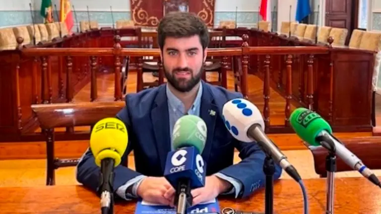 El portavoz del PP en Castro Urdiales, Cristian Antuñano.