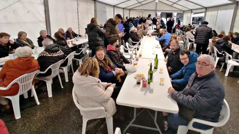 Fiestas de San Andr&eacute;s en Argomilla. Facebook Junta Vecinal