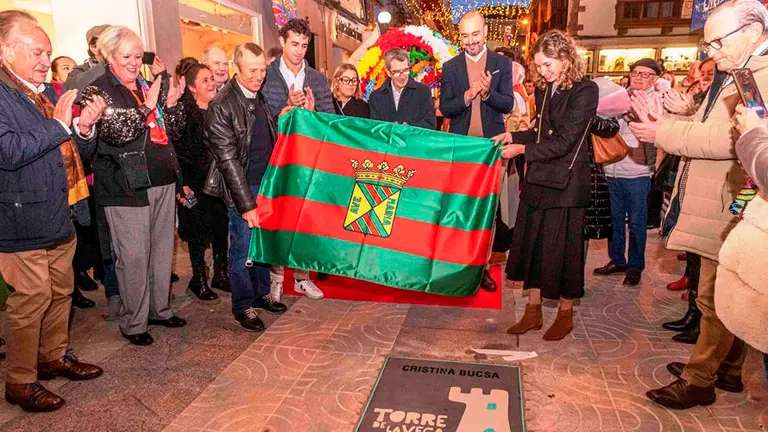 Un momento del descubrimiento