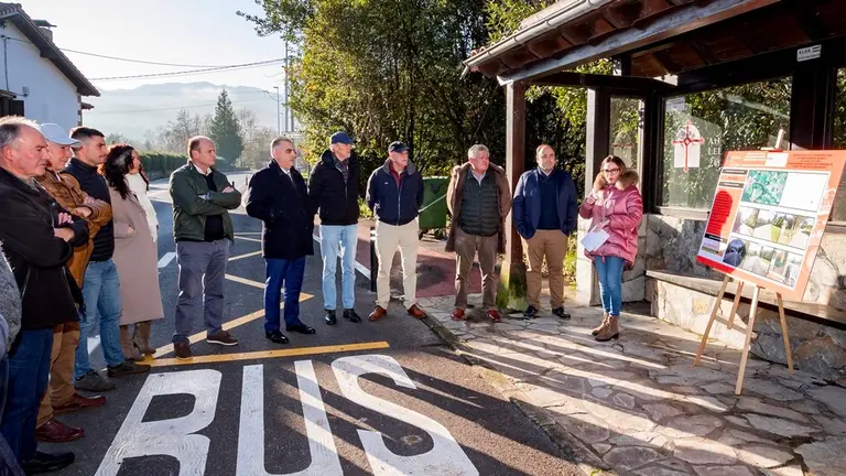 Inauguración del nuevo paseo peatonal en Voto.