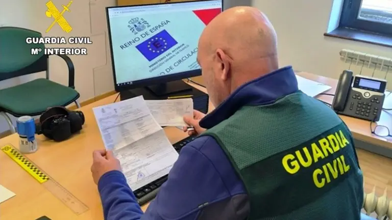 Agente de la Guardia Civil de Cantabria.