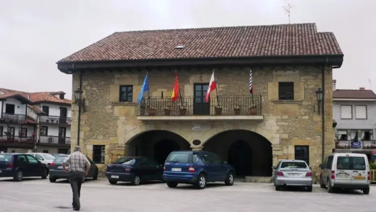 Ayuntamiento de Escalante. R.A.