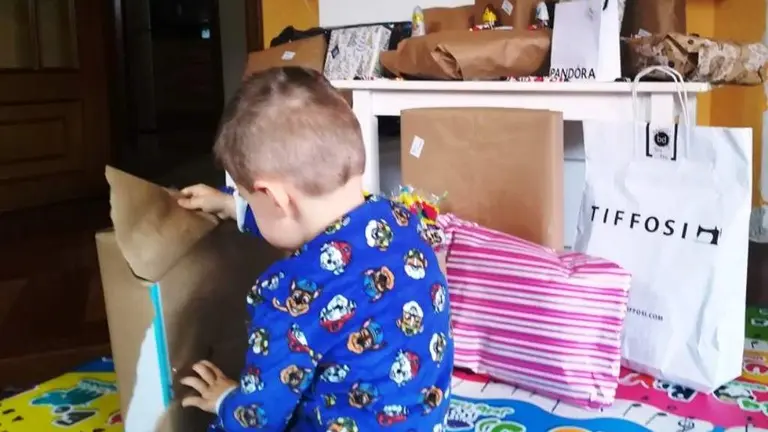 La moción de Vox contó con el apoyo del PP, PRC y el diputado no adscrito.