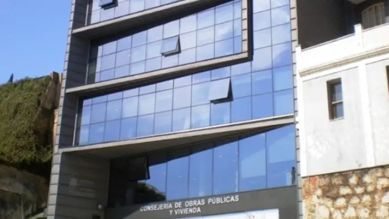 Oficinas de la Consejería de Fomento del Gobierno regional.