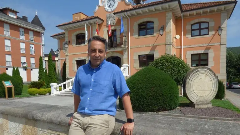 El alcalde de Piélagos, Carlos Caramés. R.A.