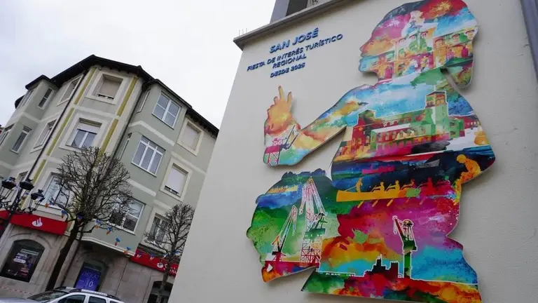 Monumento inaugurado en honor a las fiestas de San José.