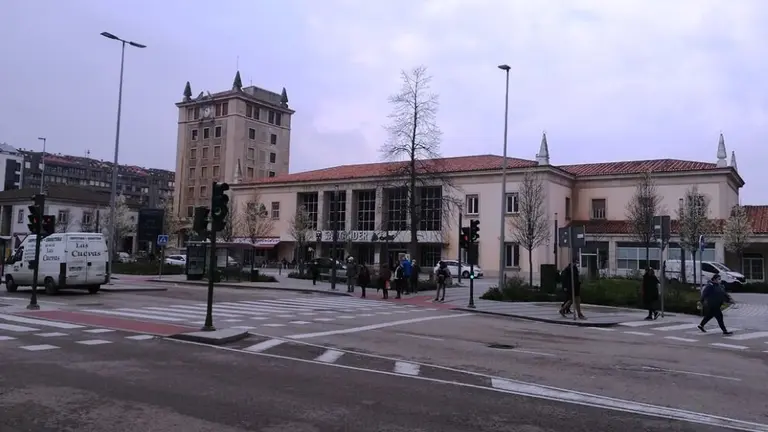 Estaci&oacute;n de tren en Santander. R.A.
