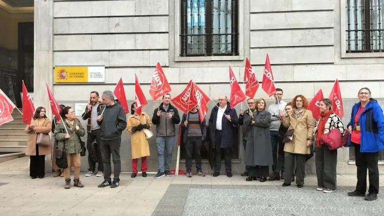 Concentraci&oacute;n UGT-CCOO-AGE.