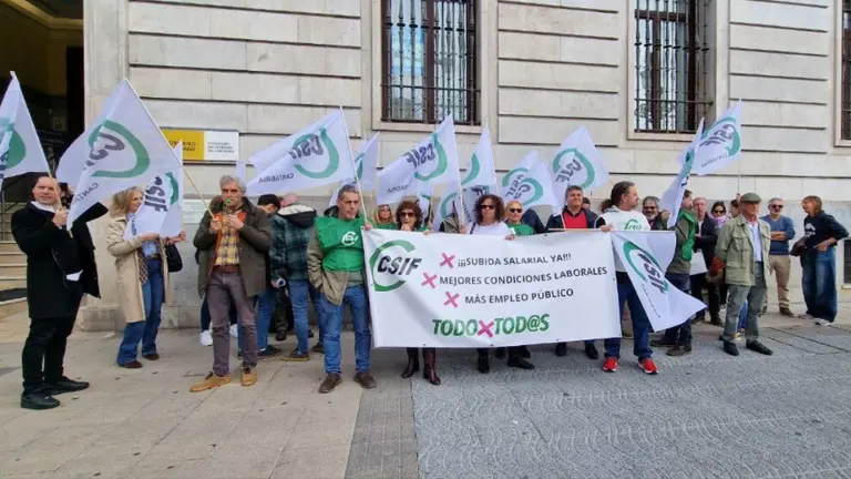 Concentraci&oacute;n de los empleados p&uacute;blicos en Santander.