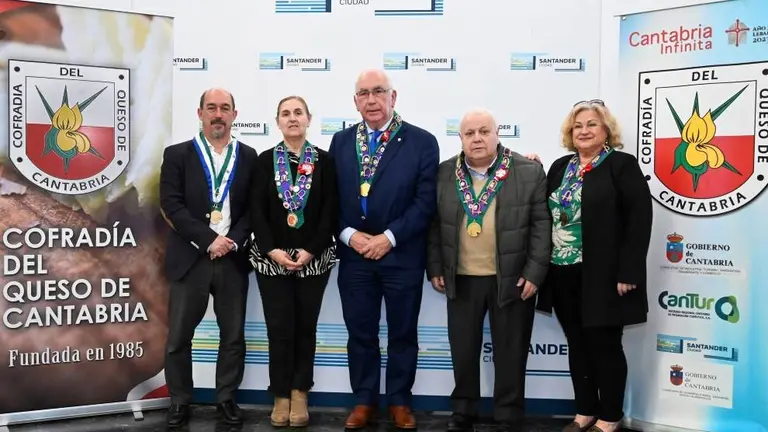 Presentaci&oacute;n del 41 Cap&iacute;tulo de la Cofrad&iacute;a del Queso.