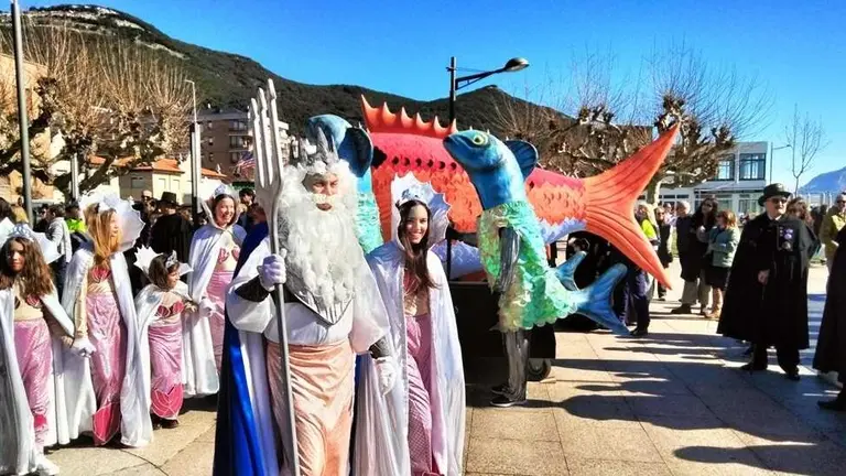 Juicio en el Fondo del Mar y el Entierro del Besugo en Santo&ntilde;a. R.A.