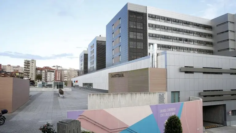 Hospital Universitario Marqués de Valdecilla.