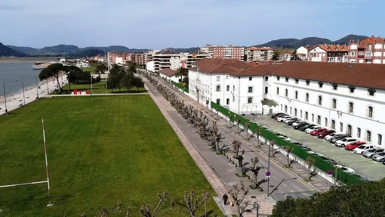 Residencia Militar Virgen del Puerto, en Santoña. R.A.