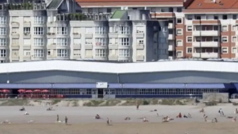 Pabellón Peru Zaballa en Castro Urdiales.