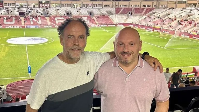 Alejandro Abad a la izquierda y Miguel González.