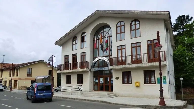 Ayuntamiento del Valle de Villaverde. R.A.