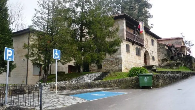 Ayuntamiento de Ribamontán al Monte. R.A.