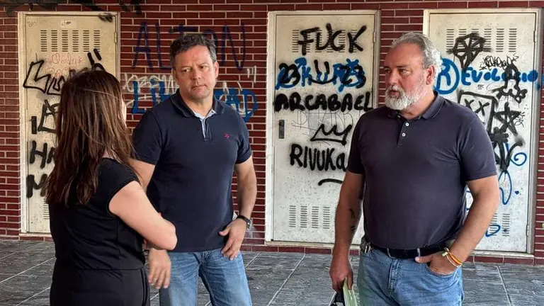 Reunión de Vox sobre el Hogar del Transeunte