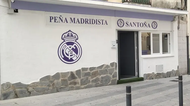 Sede de la Peña Madridista de Santoña. R.A.