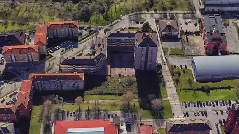 Zona en la que se construir&aacute;n las viviendas protegidas en Cazo&ntilde;a, en Santander.