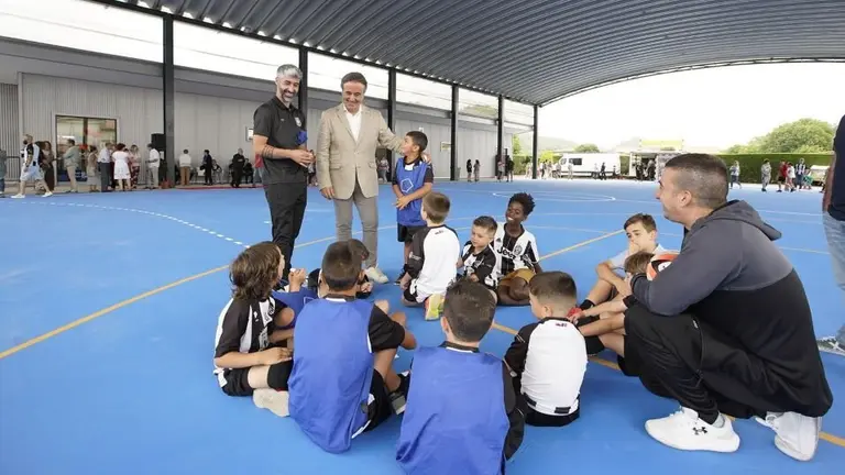 Un momento de la inauguración en Escobedo.