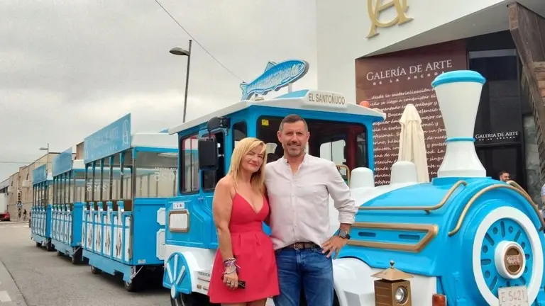 'El Santo&ntilde;uco' es una iniciativa de La Galer&iacute;a del Arte de la Anchoa, dependiente de Conservas Ana Mar&iacute;a. R.A.