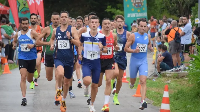 Un momento de la carrera absoluta.