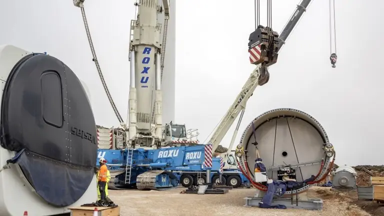 Obras del parque eólico del Escuedo.