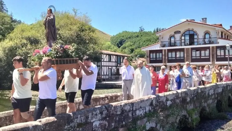 Procesi&oacute;n de la virgen de Santa Mar&iacute;a Magdalena. R.A.