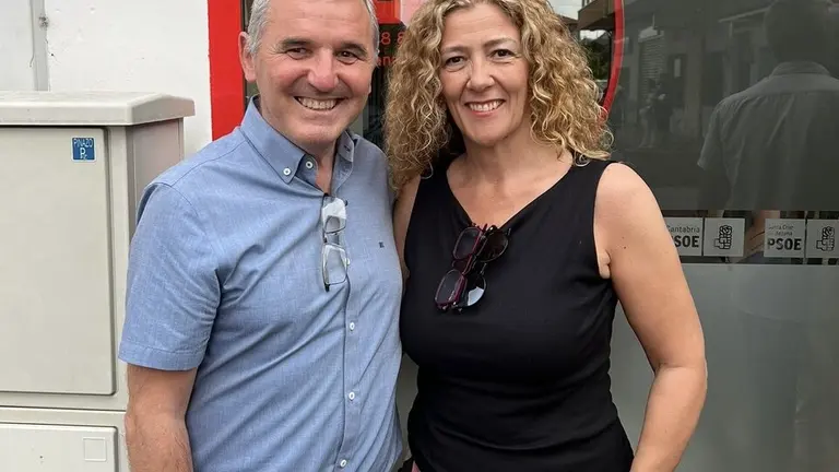 Representantes del PSOE de Santa Cruz de Bezana.